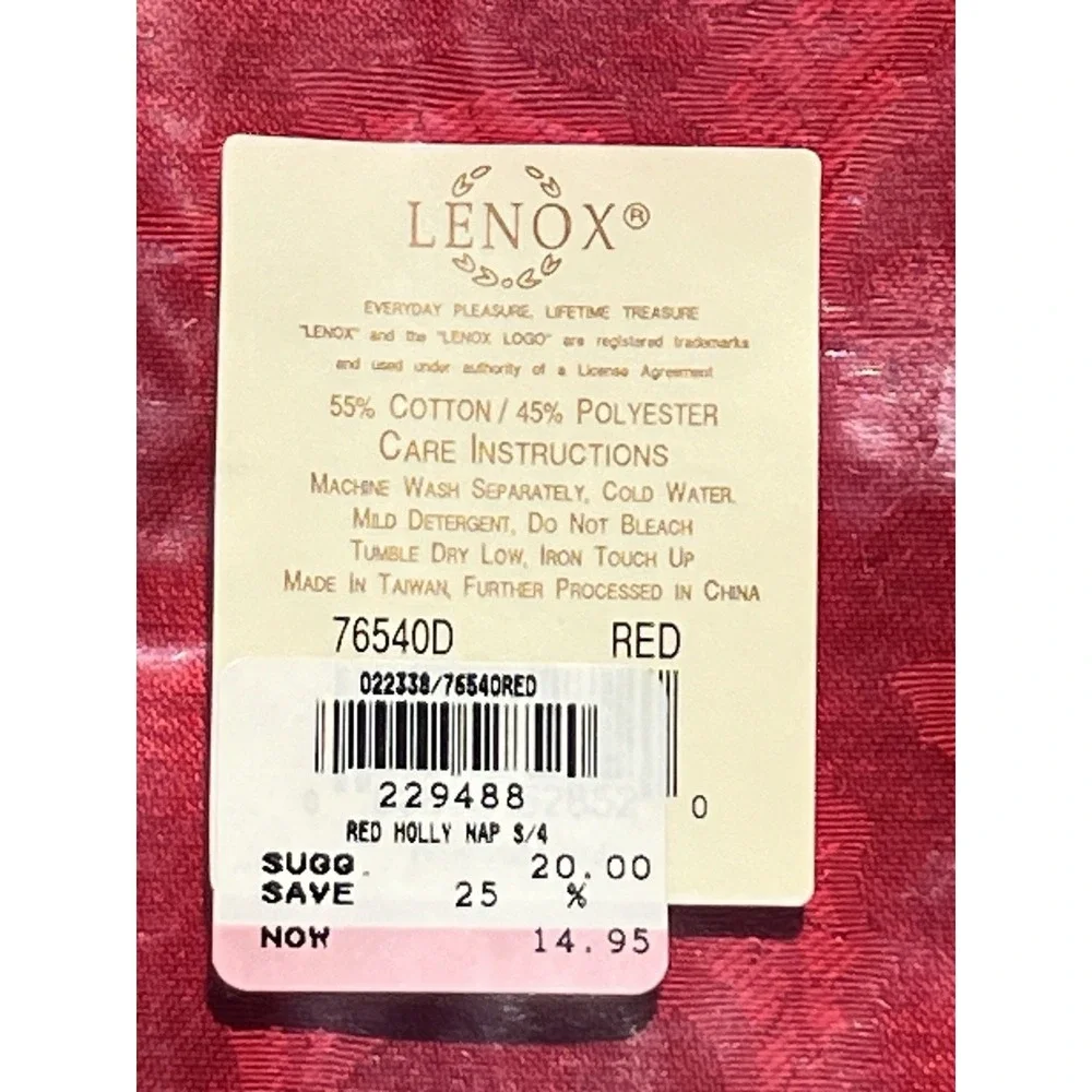 Lenox Holiday Holly Tablecloth Red Jacquard 8 Napkins Christmas 52x52